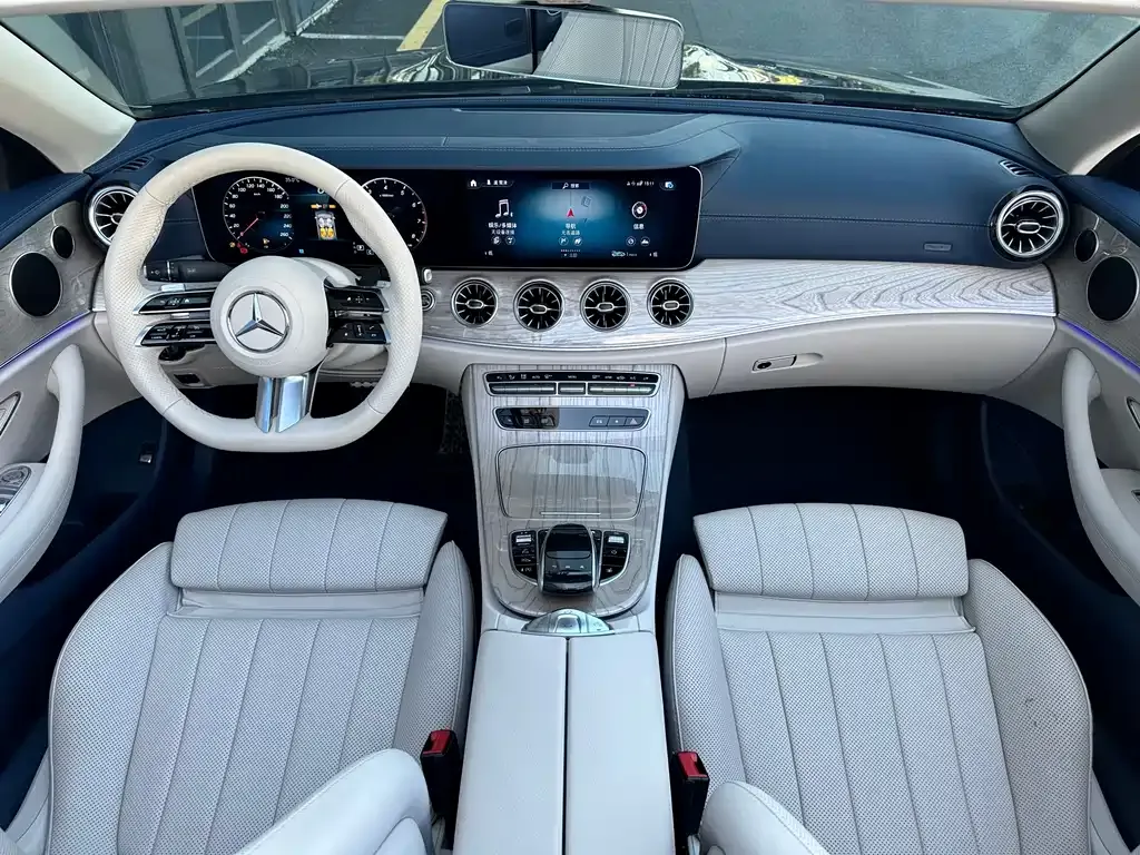 [object Object] E-Class (Import) 2023 из CN, фото 9