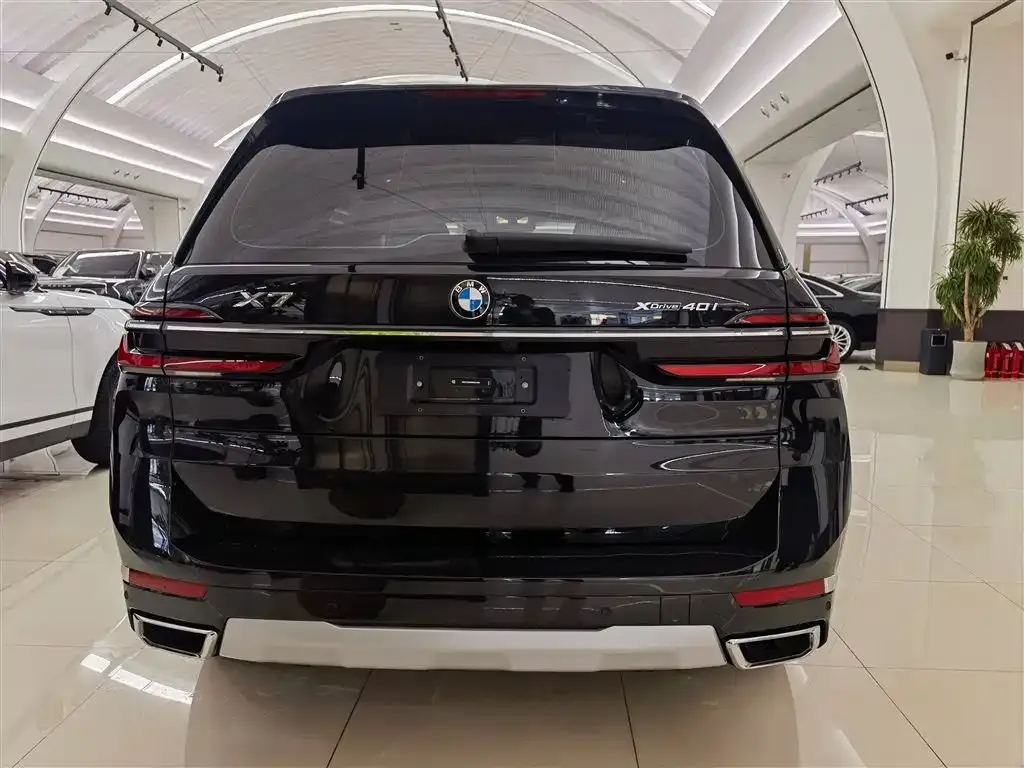 BMW X7 2024 из CN, фото 3