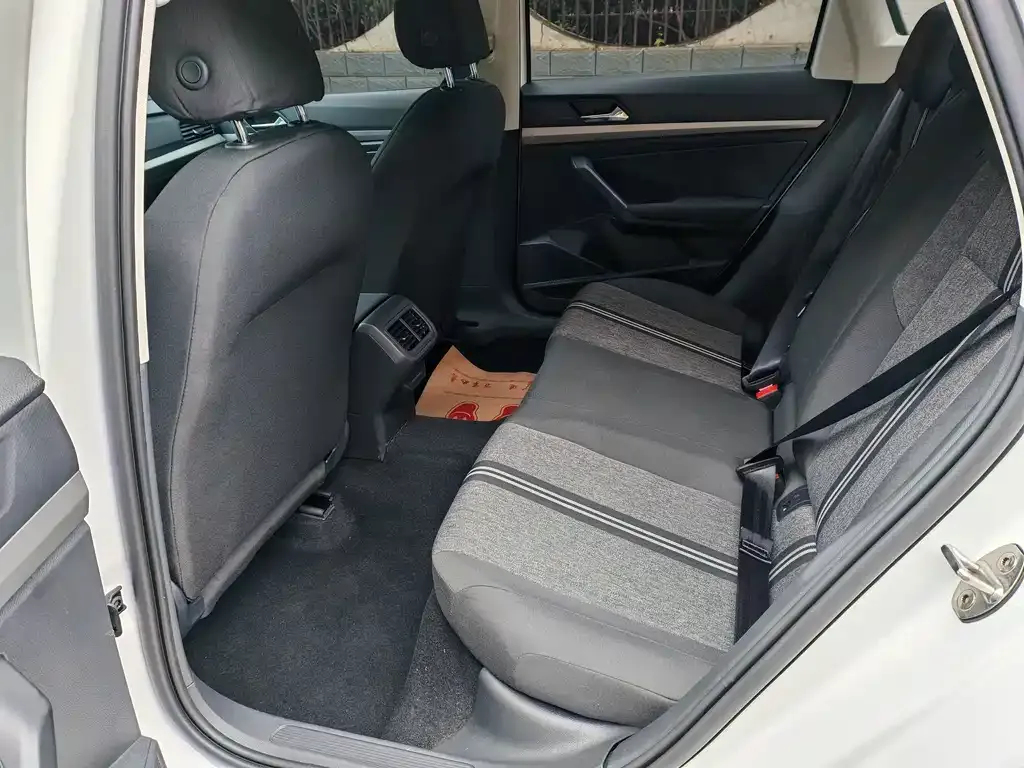 Volkswagen Lavida 2022 из CN, фото 8
