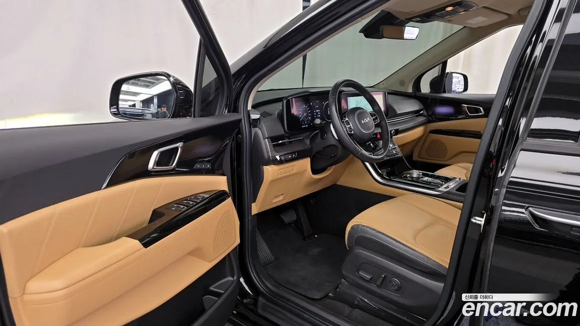 Kia Carnival — фото 10