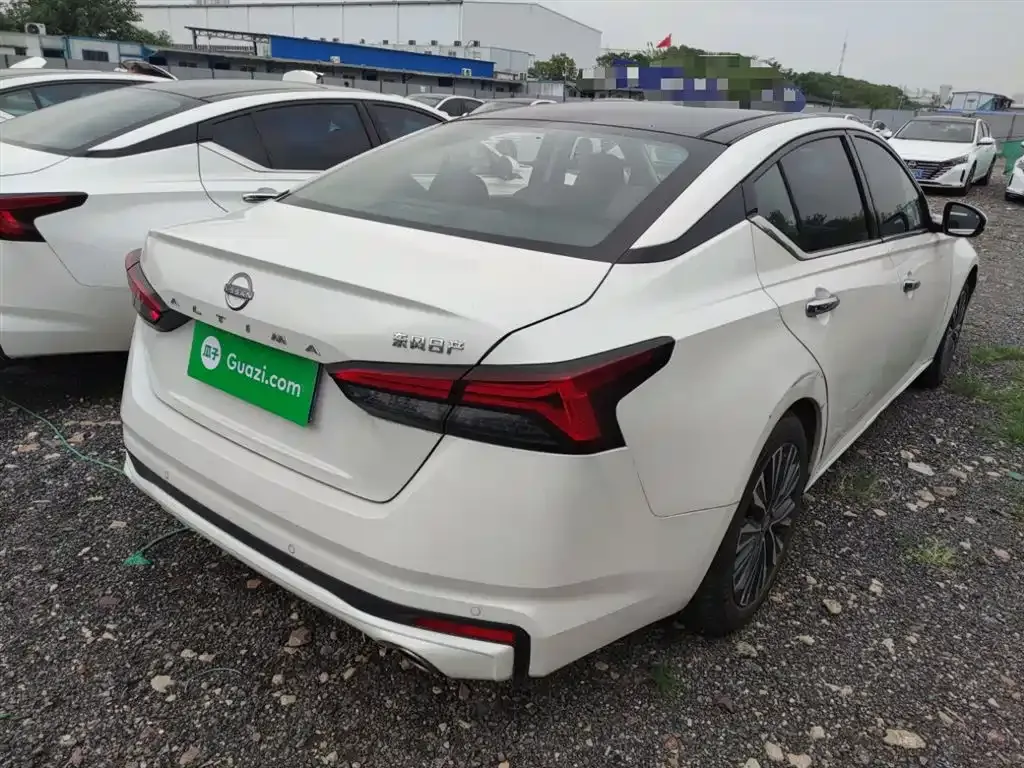 Nissan Teana 2023 из CN, фото 7