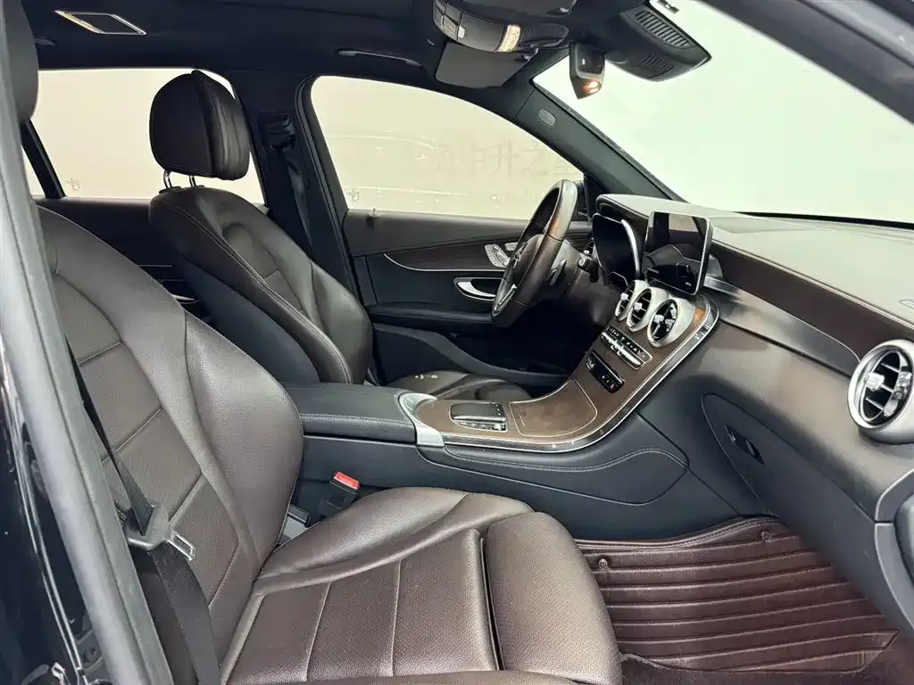 Mercedes-Benz GLC 2022 из CN, фото 3