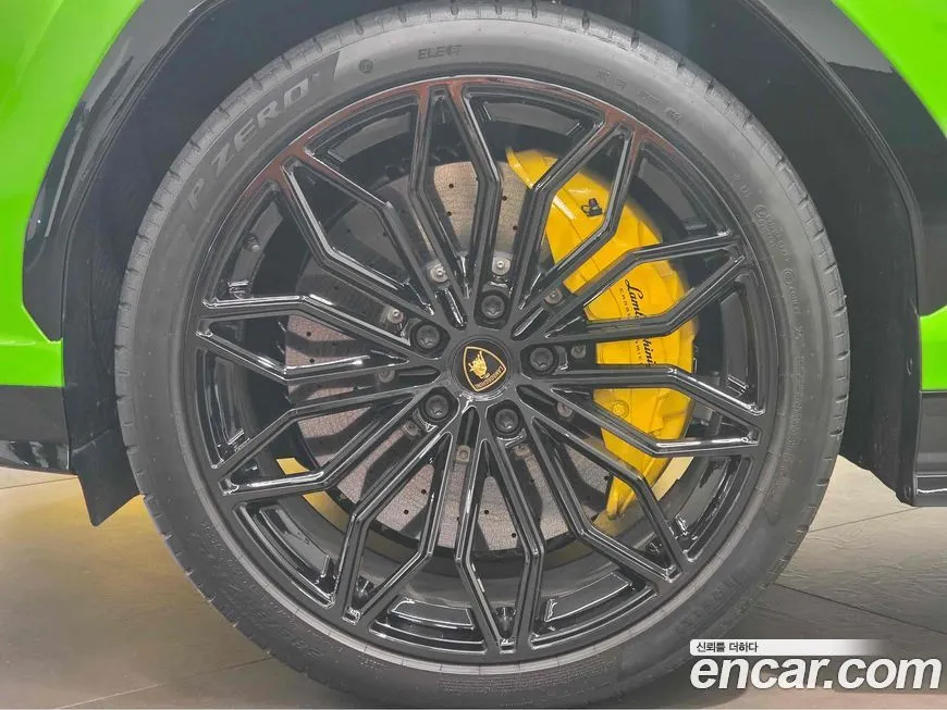 Lamborghini Urus 2025 из KR, фото 10