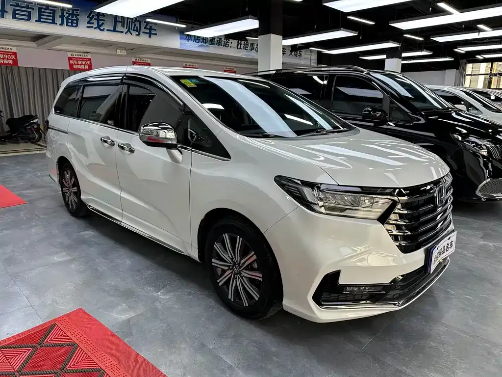 Honda Odyssey 2024 из CN, фото 2