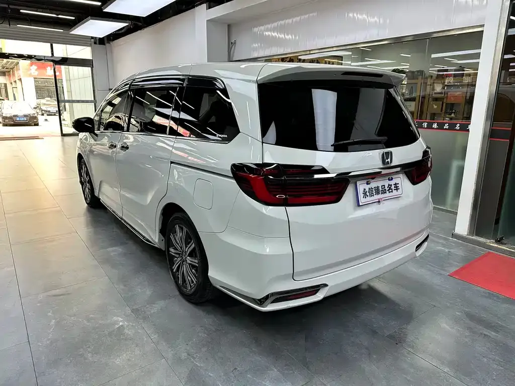 Honda Odyssey 2024 из CN, фото 5