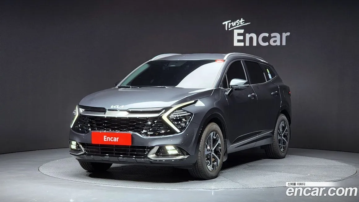 Kia Sportage — фото 1