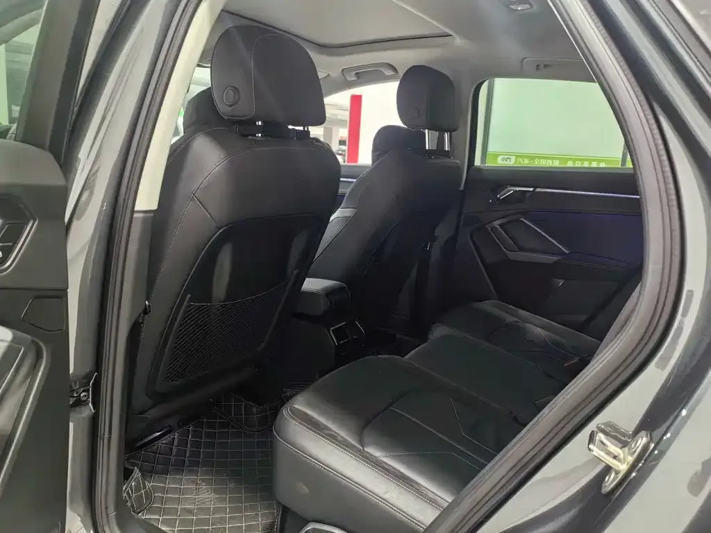 Audi Q3 Sportback 2021 из CN, фото 9