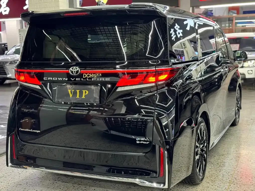 Toyota Vellfire 2024 из CN, фото 5