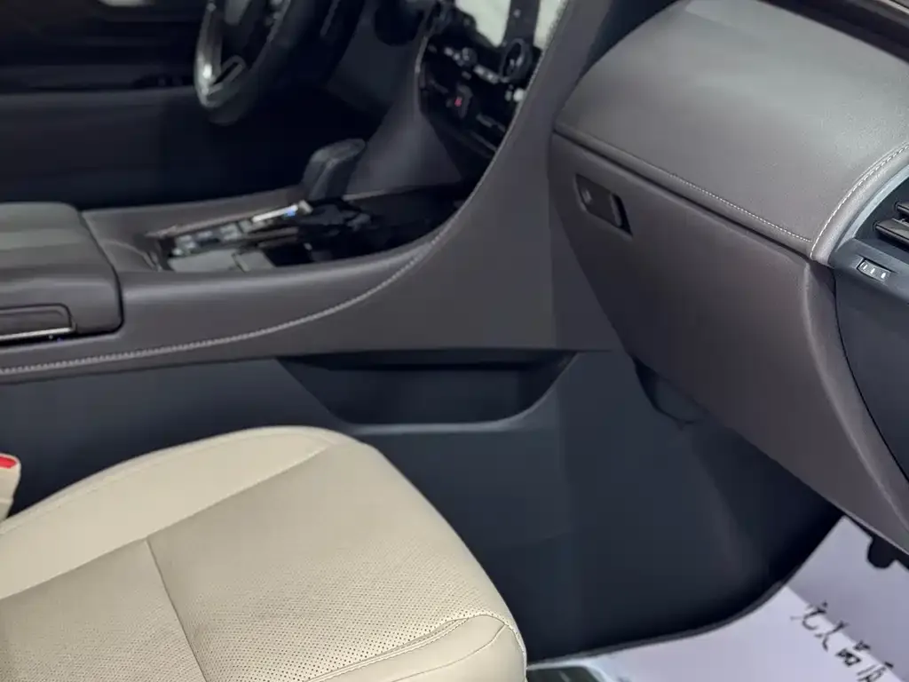 Toyota Vellfire 2024 из CN, фото 7