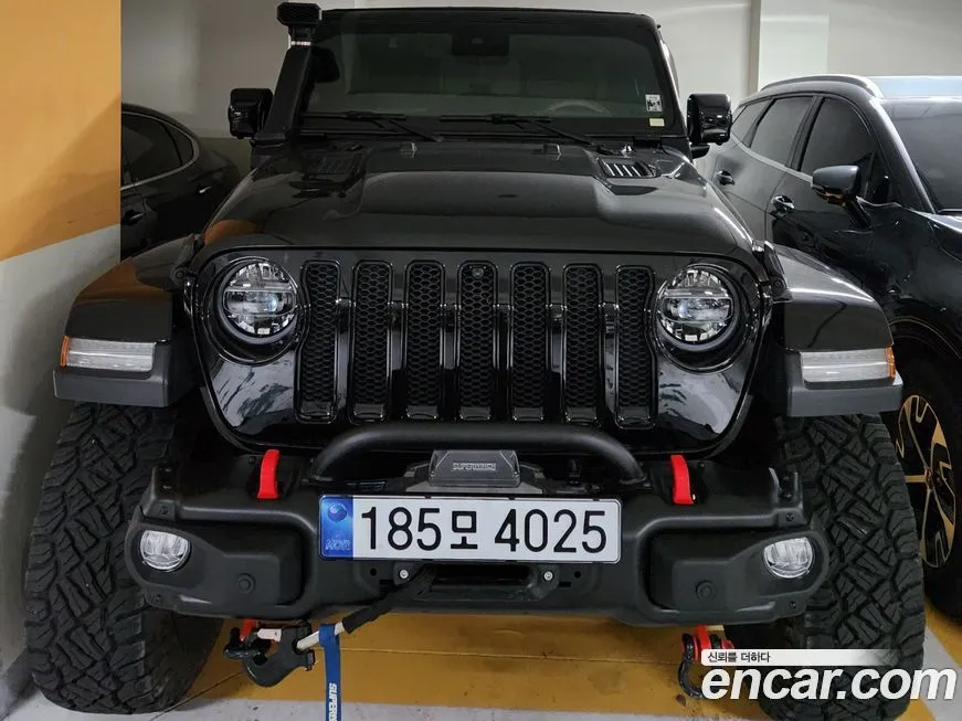 Jeep Wrangler — фото 4