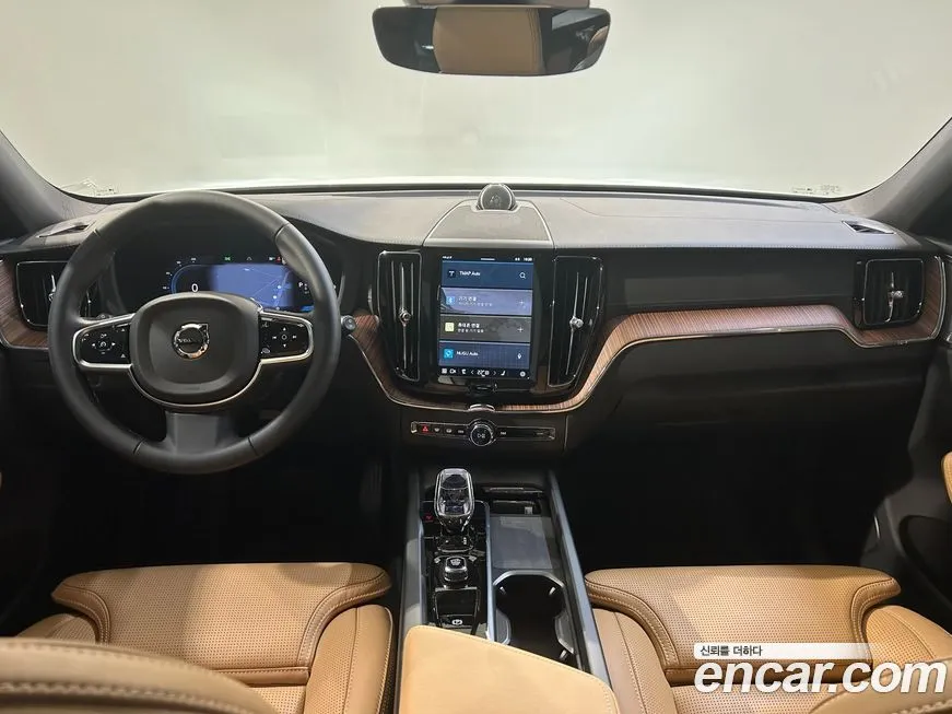 Volvo XC60 2025 из KR, фото 7