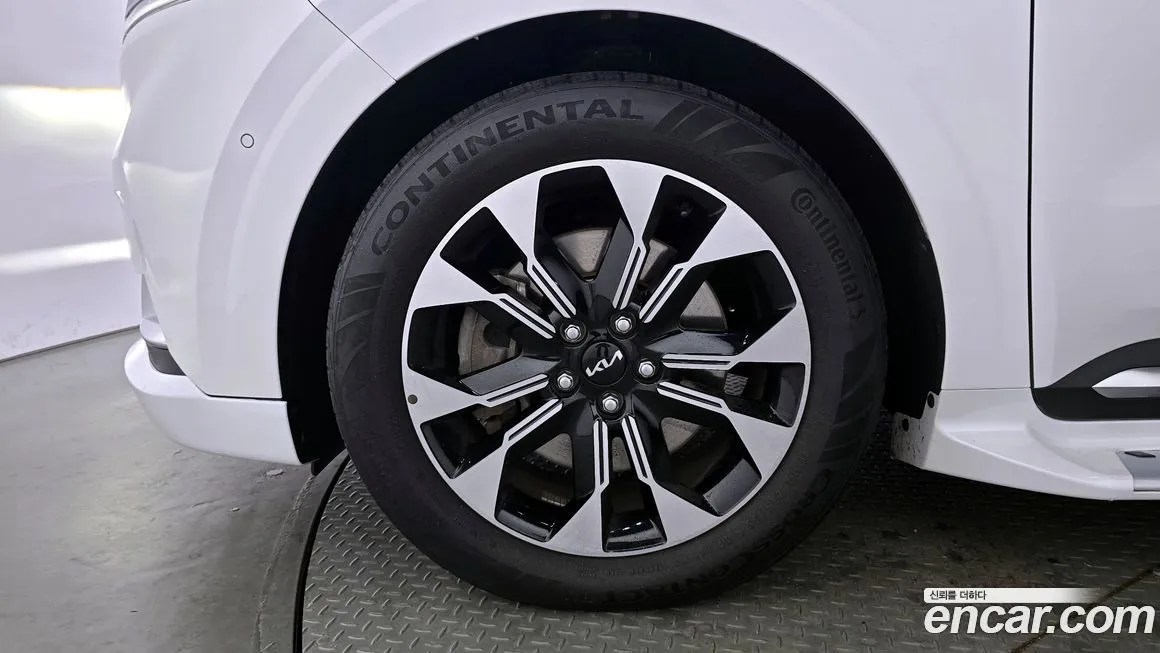 Kia Carnival 2022 из KR, фото 5