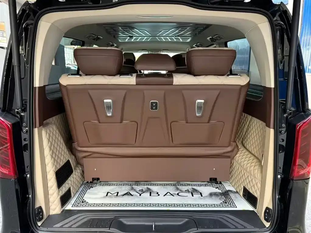 Mercedes-Benz Vito 2023 из CN, фото 8