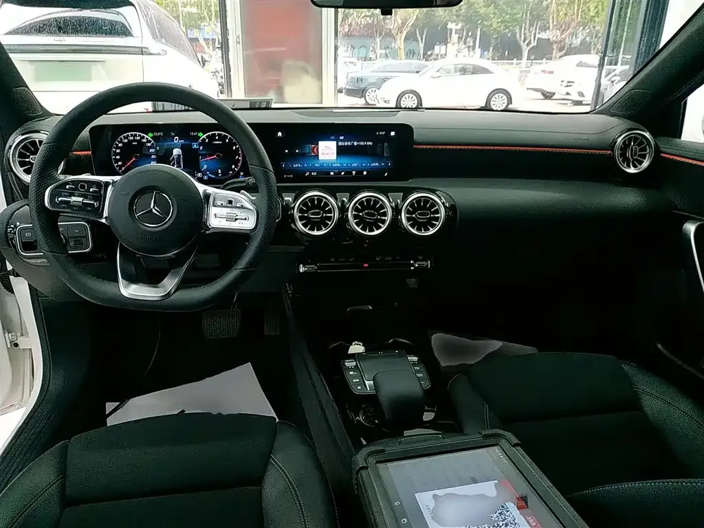 Mercedes-Benz A-Class 2022 из CN, фото 10