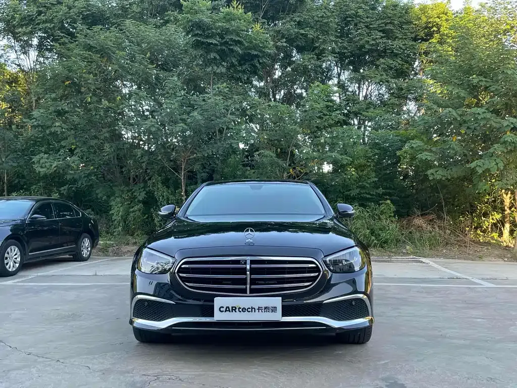 Mercedes-Benz E-Class 2023 из CN, фото 2