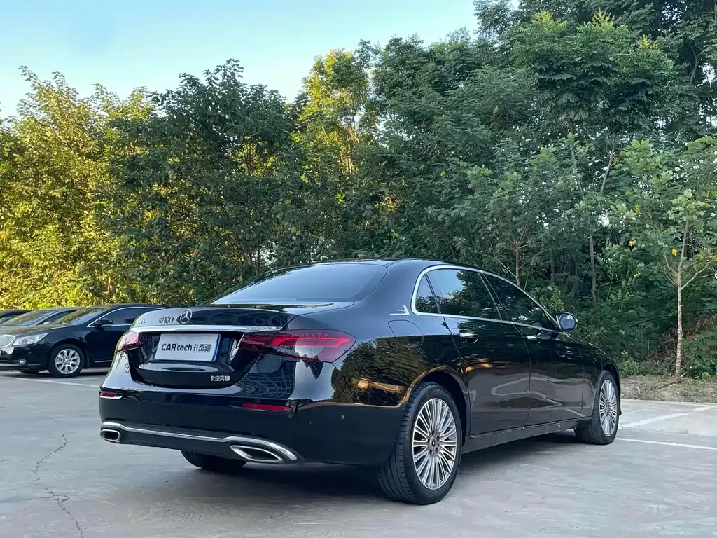 Mercedes-Benz E-Class 2023 из CN, фото 8