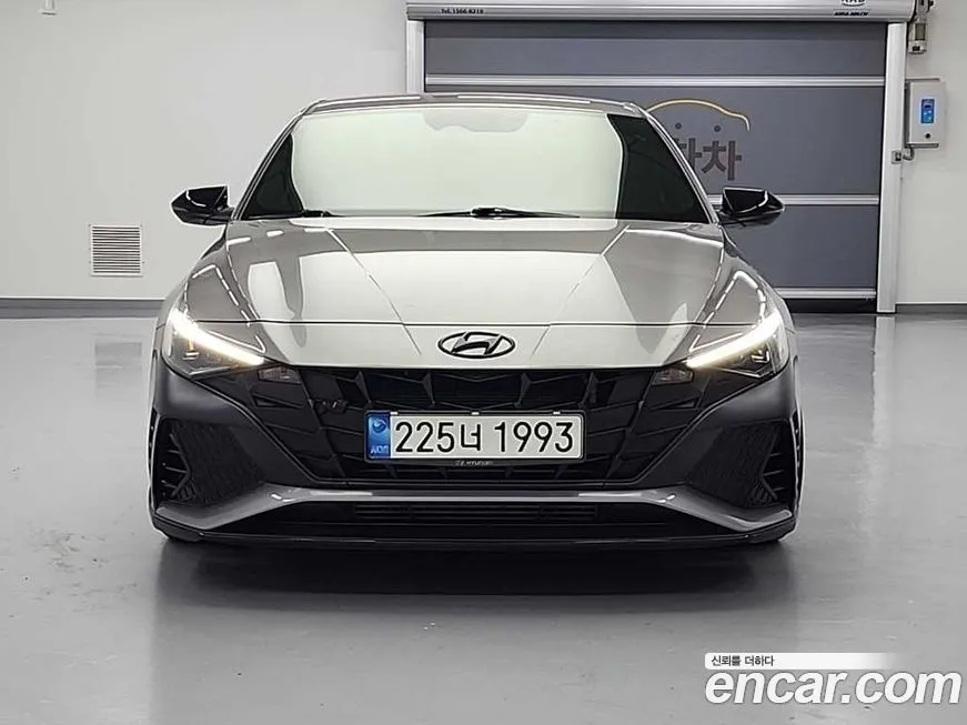 Hyundai AVANTE — фото 1