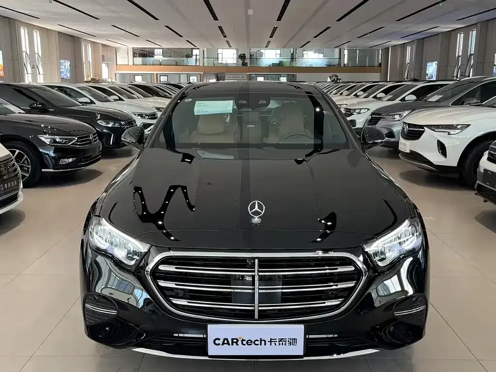 Mercedes-Benz E-Class 2025 из CN, фото 3