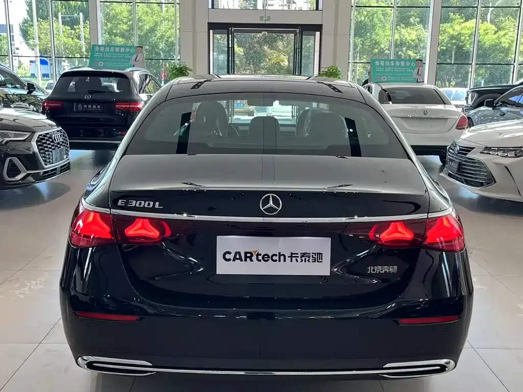 Mercedes-Benz E-Class 2025 из CN, фото 4