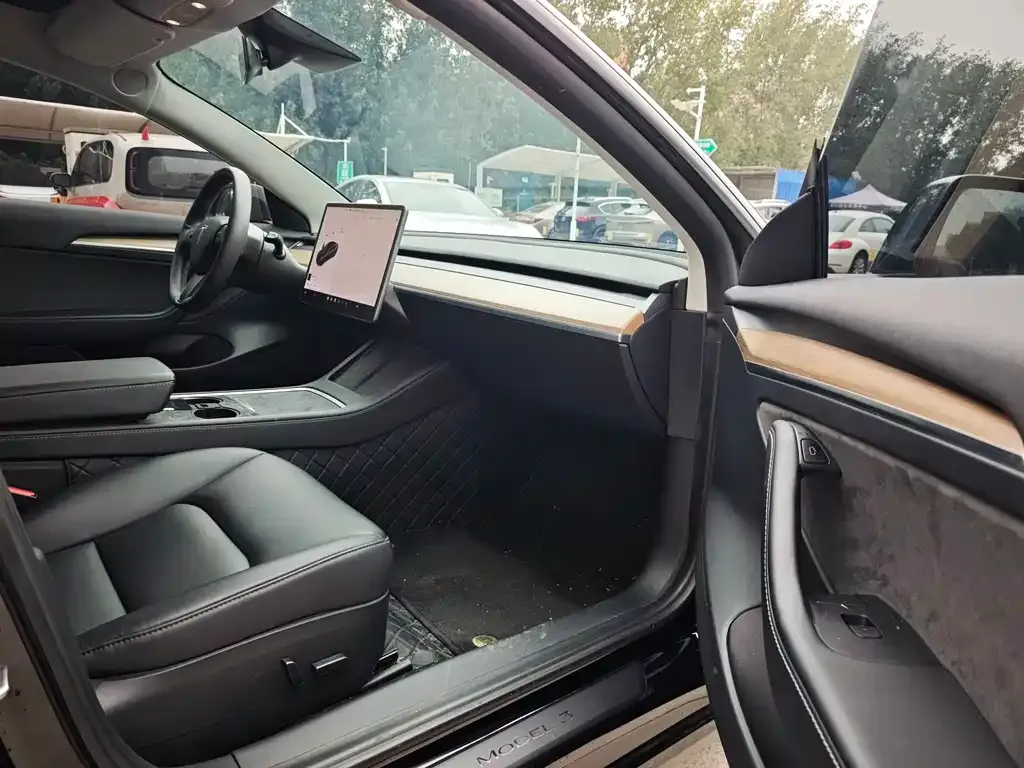 Tesla Model 3 2022 из CN, фото 8