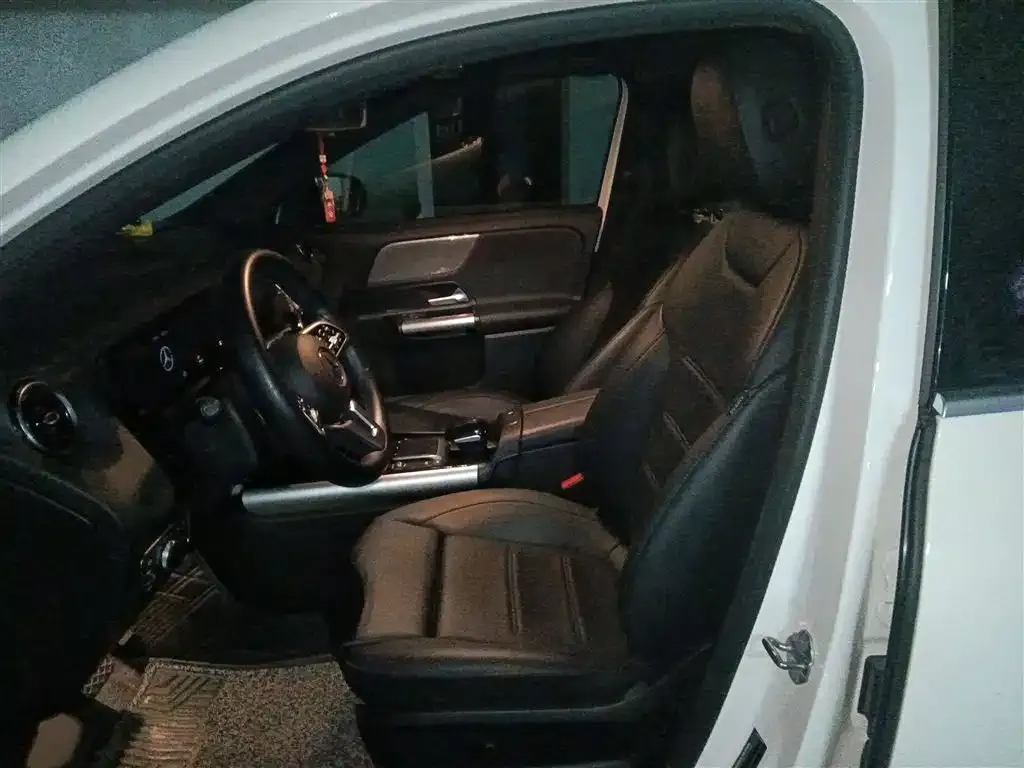 Mercedes-Benz GLA 2023 из CN, фото 8