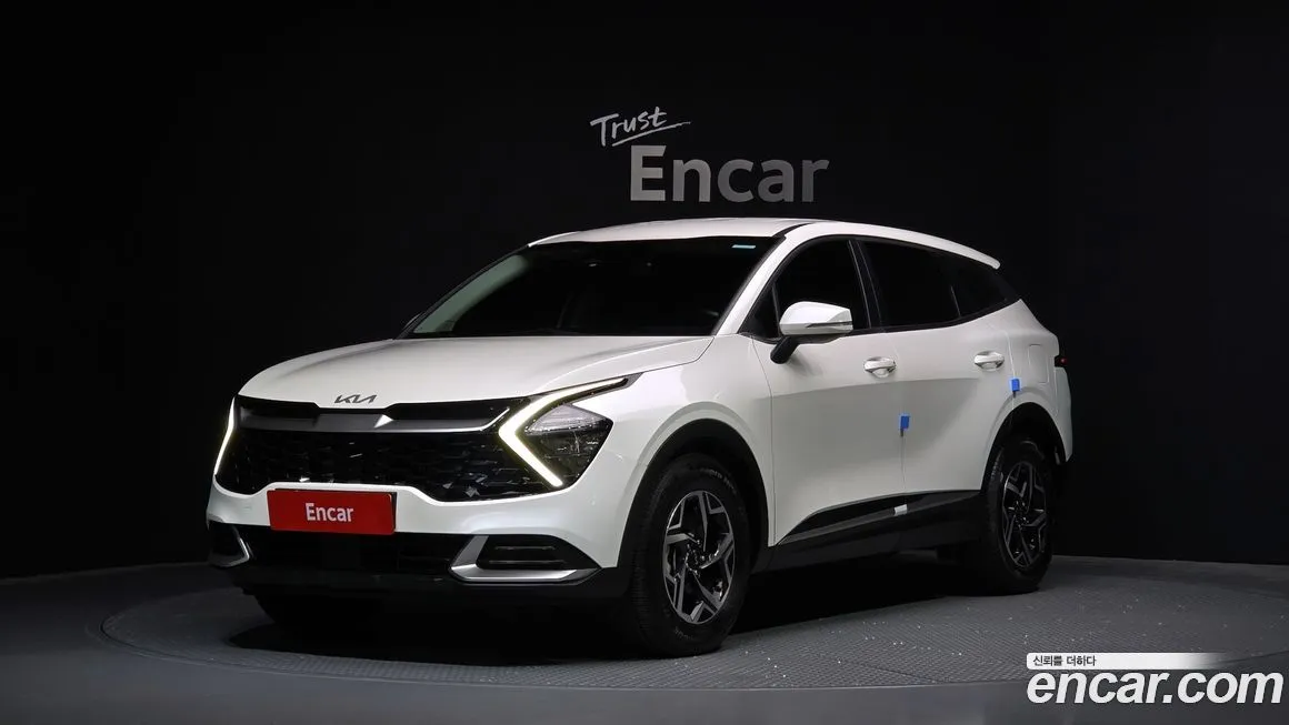 Kia Sportage — фото 1