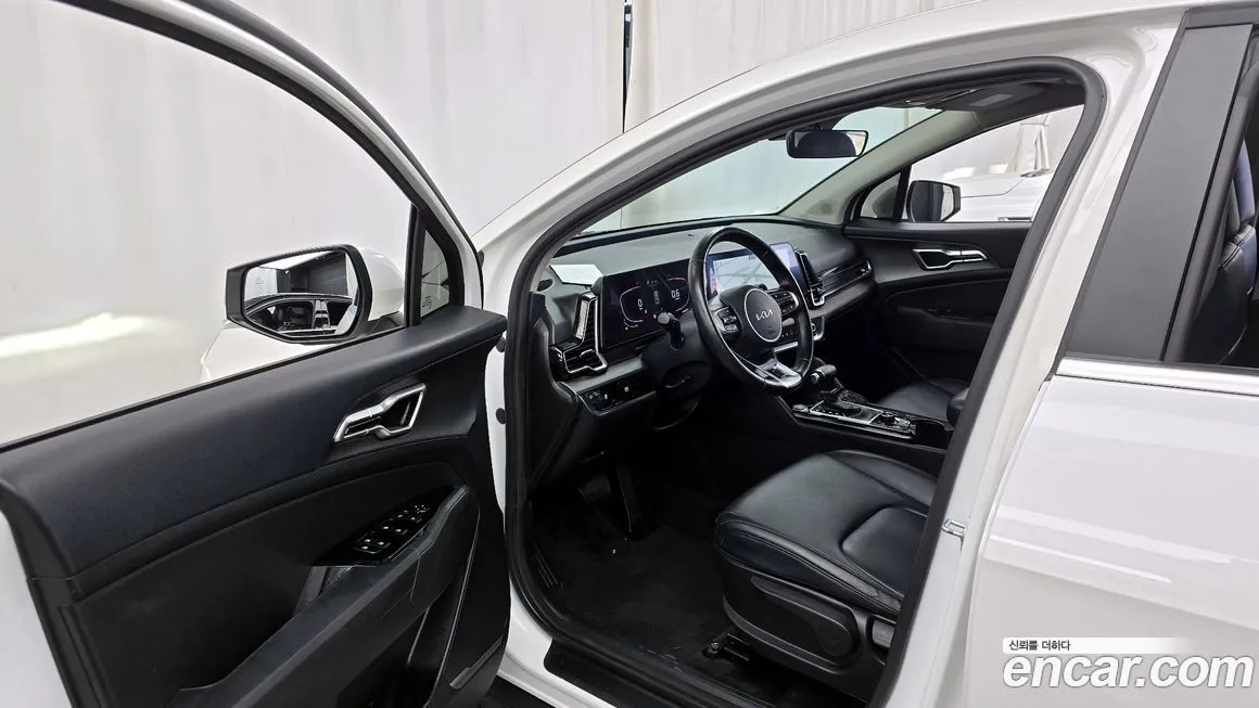 Kia Sportage — фото 10