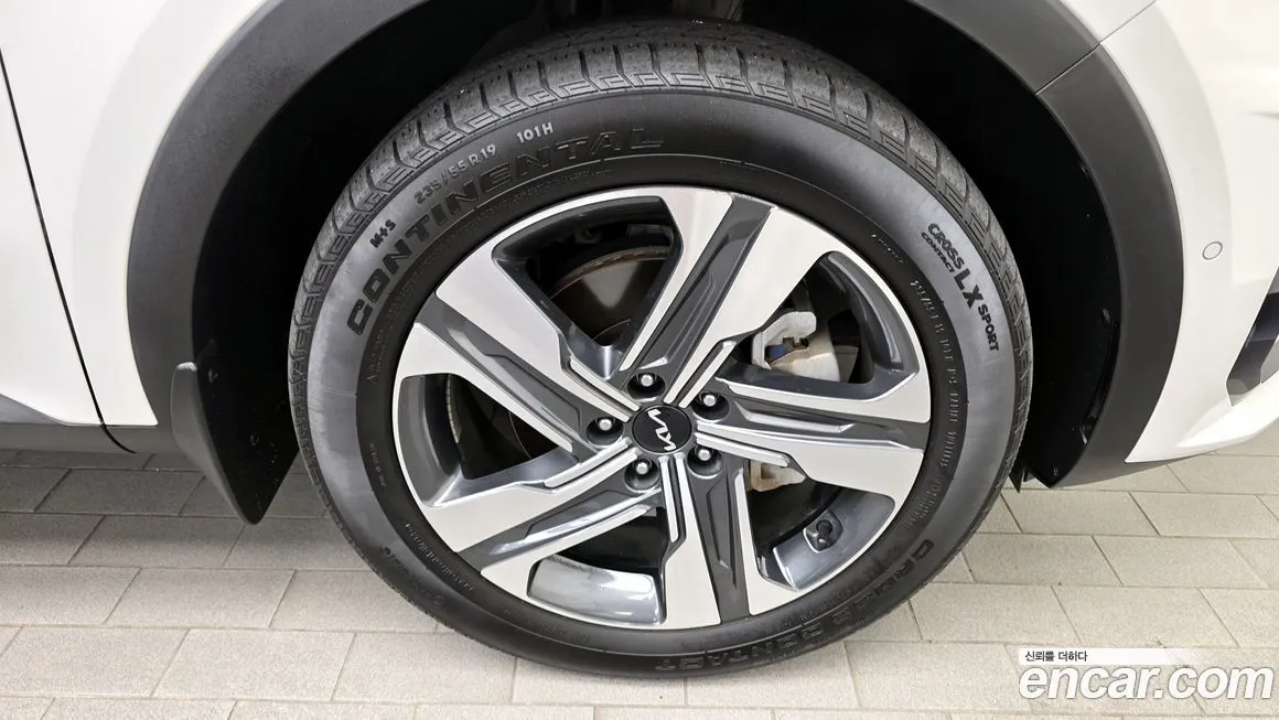 Kia Sorento 2023 из KR, фото 5