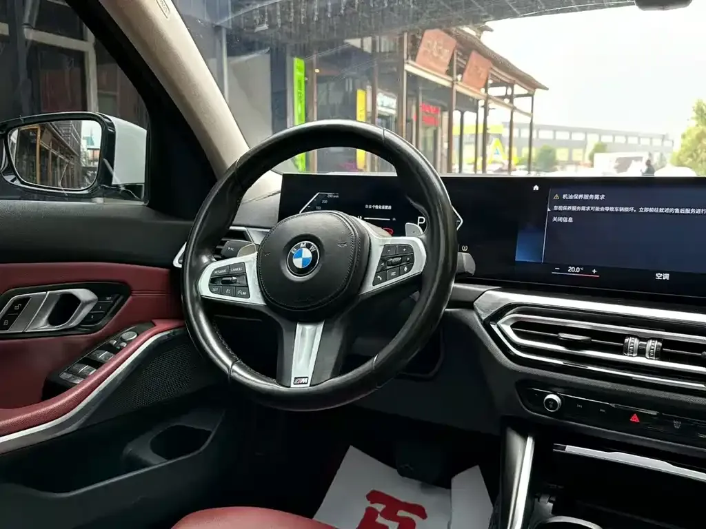 BMW 3 Series 2023 из CN, фото 8