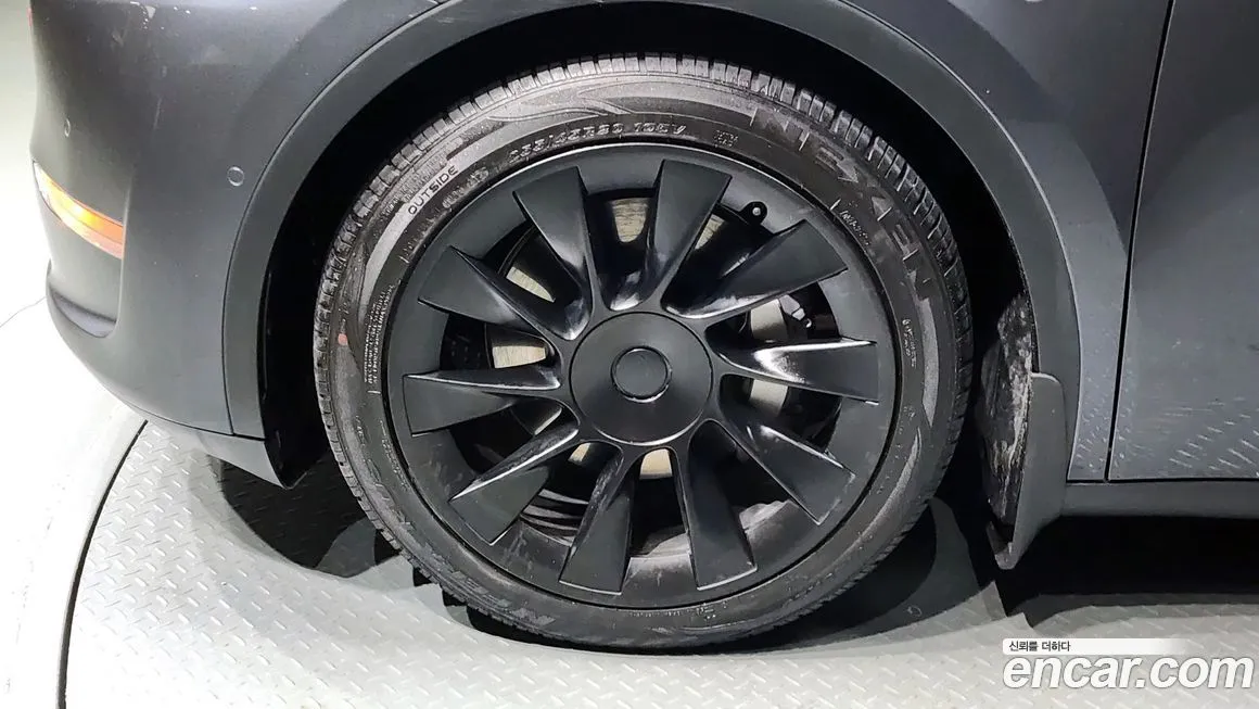 Tesla Model Y 2021 из KR, фото 5