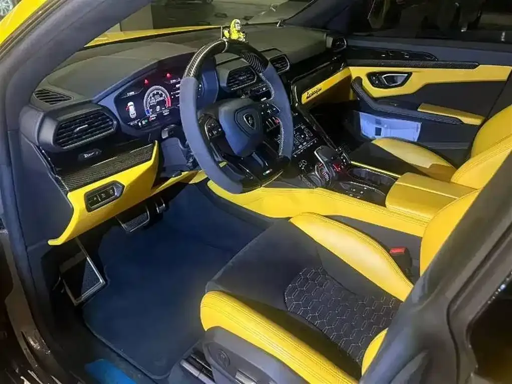 Lamborghini Urus 2021 из CN, фото 2