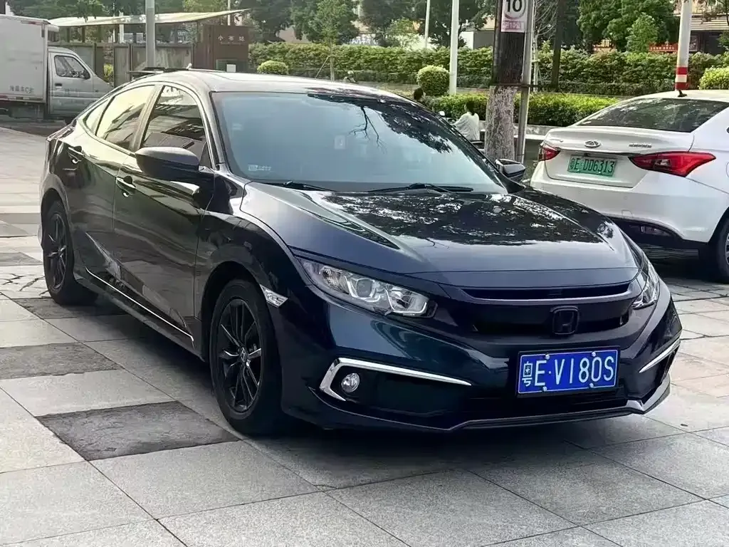 Honda Civic 2022 из CN, фото 3