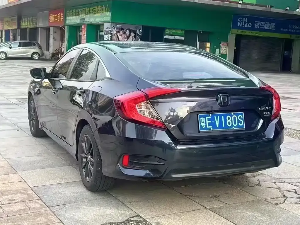 Honda Civic 2022 из CN, фото 9