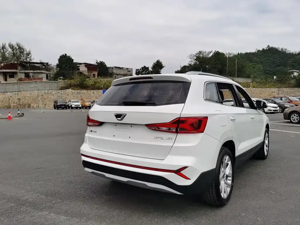 Jetta VS7 2023 из CN, фото 5