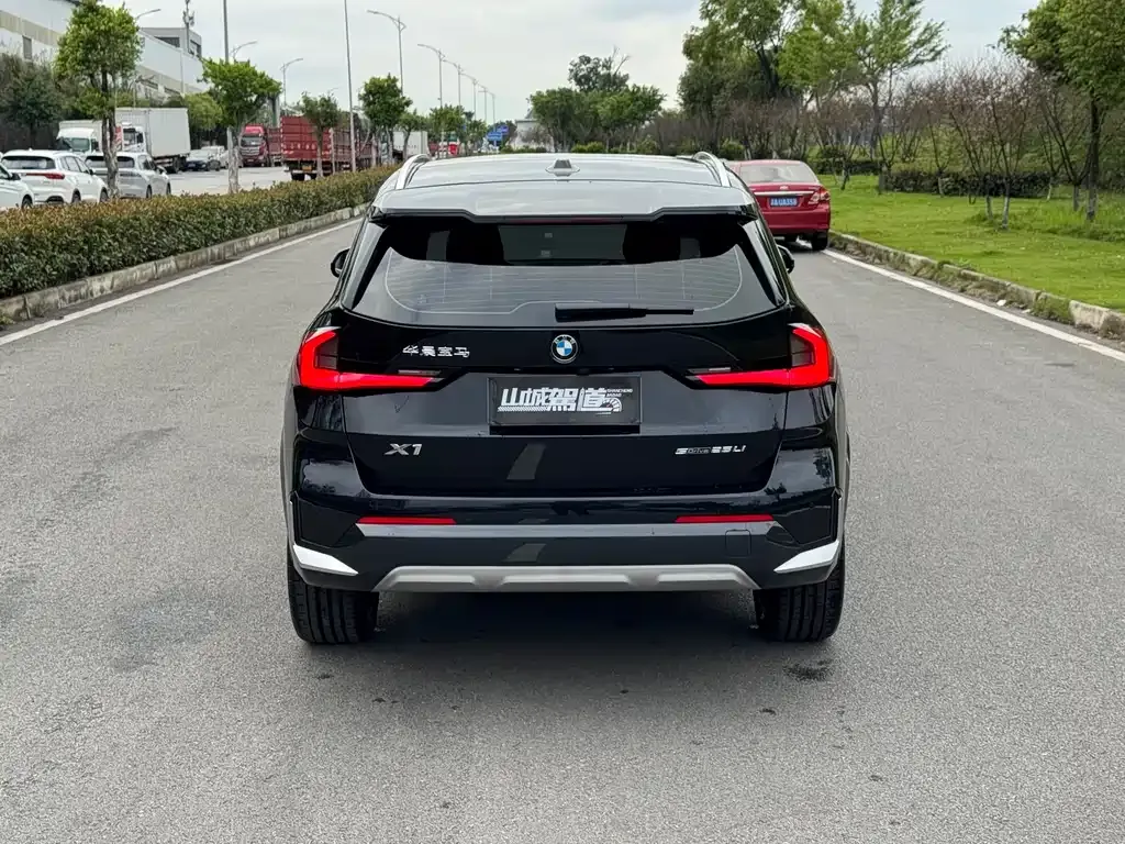 BMW X1 2024 из CN, фото 4