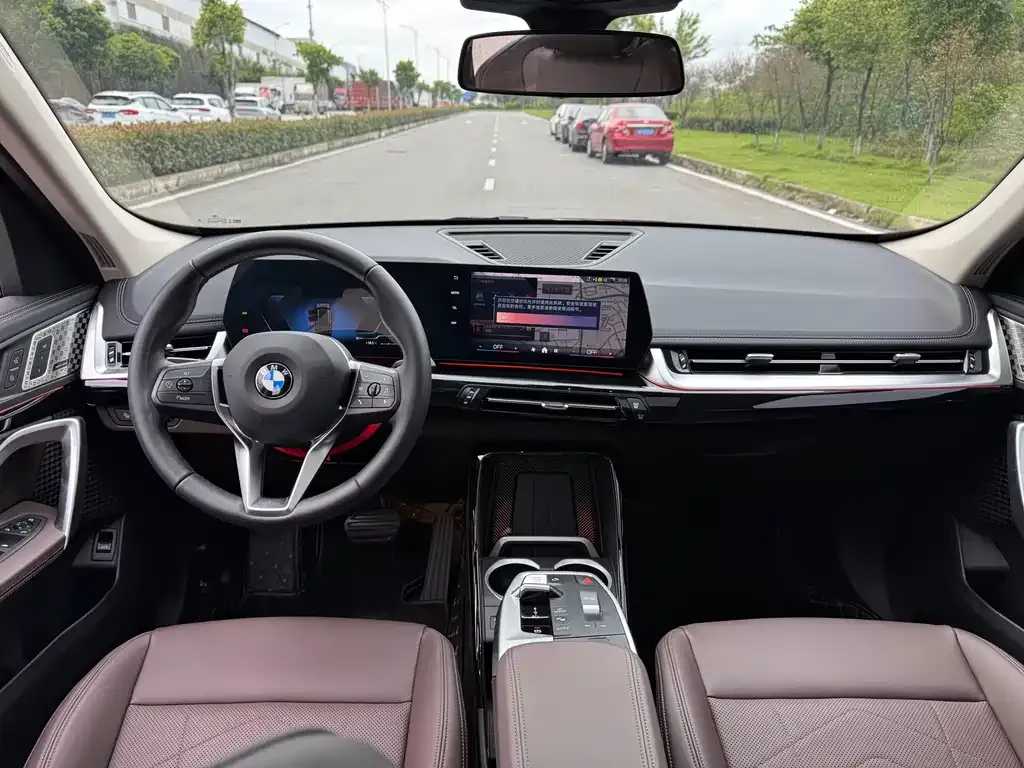 BMW X1 2024 из CN, фото 9