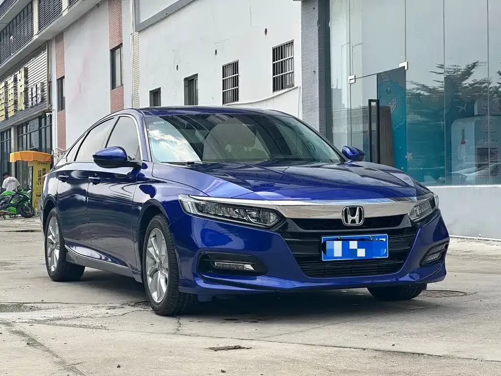 Honda Accord — фото 2