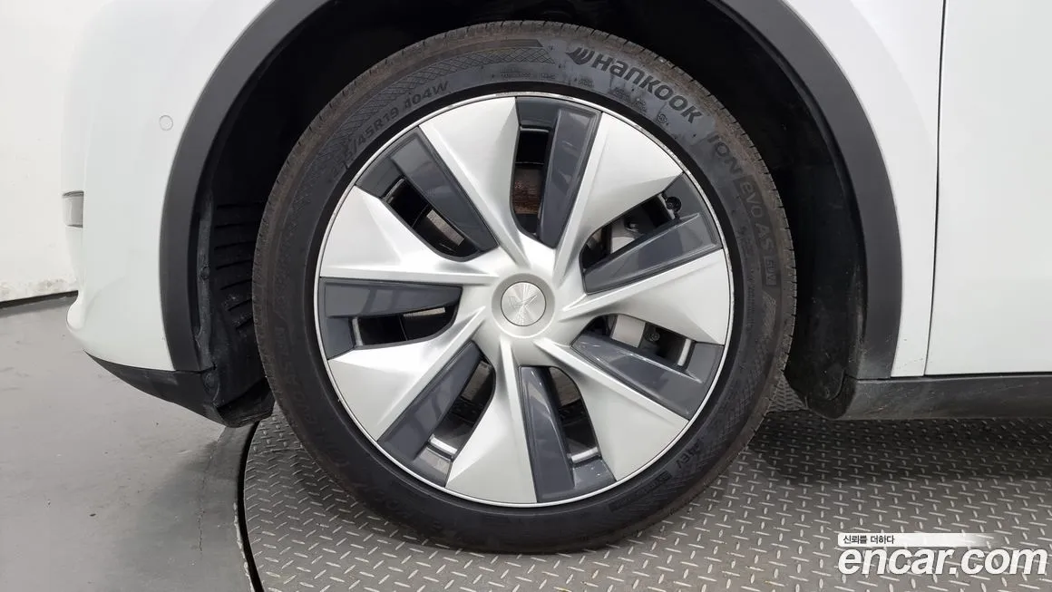 Tesla Model Y 2021 из KR, фото 5