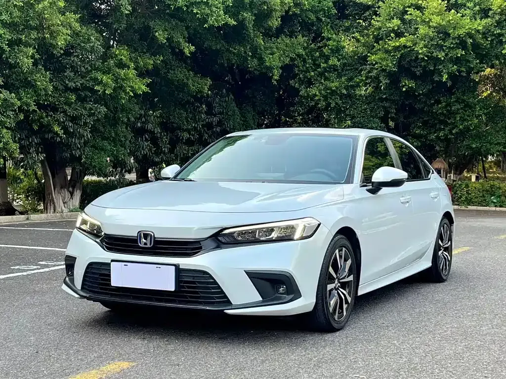 Honda Civic — фото 1