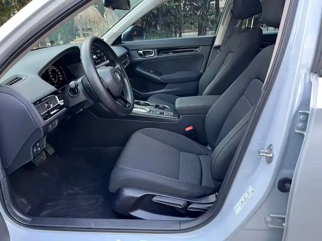 Honda Civic — фото 5