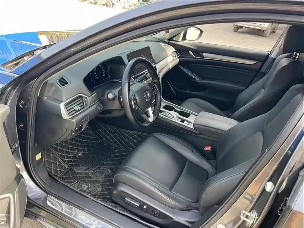 Honda Accord 2023 из CN, фото 9