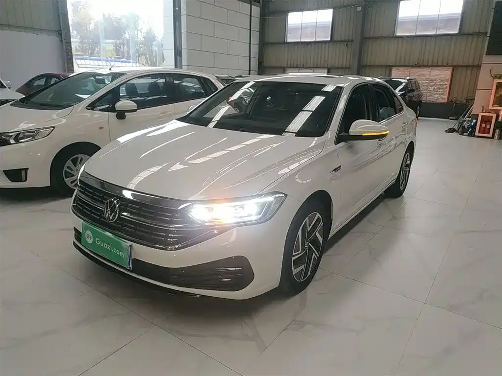 Volkswagen Sagitar 2022 из CN, фото 1
