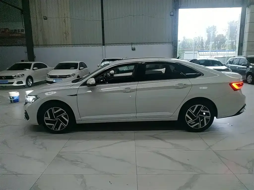 Volkswagen Sagitar 2022 из CN, фото 4