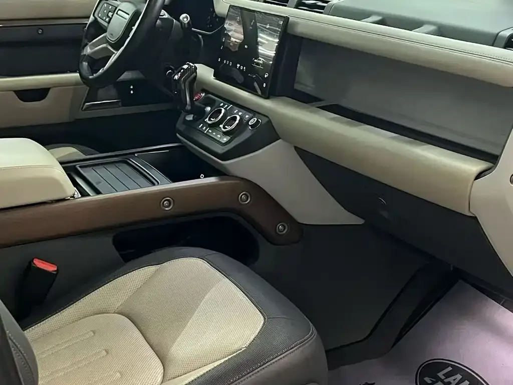 Land Rover Defender 2022 из CN, фото 7