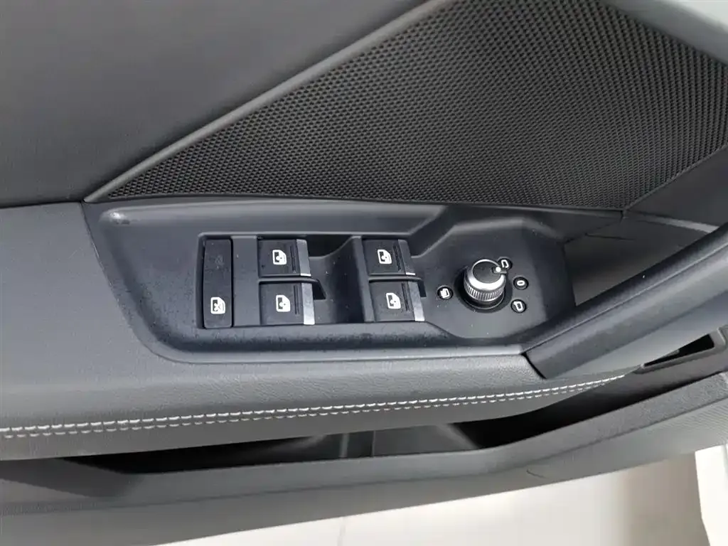Audi A3 2024 из CN, фото 9