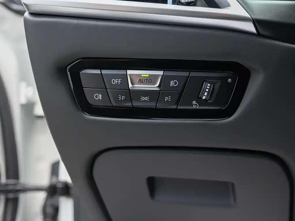 BMW M3 2025 из CN, фото 10