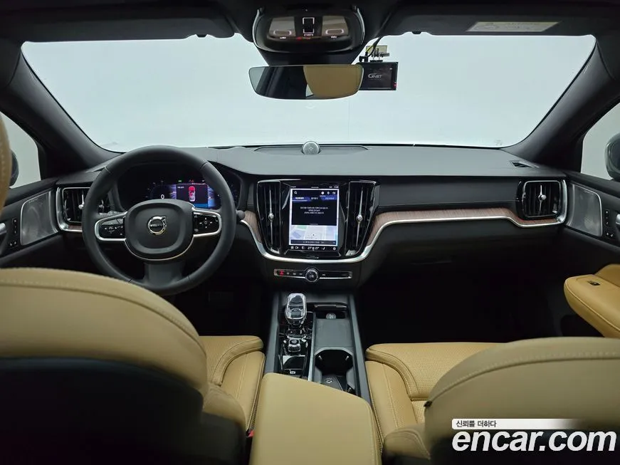 Volvo S60 2023 из KR, фото 7