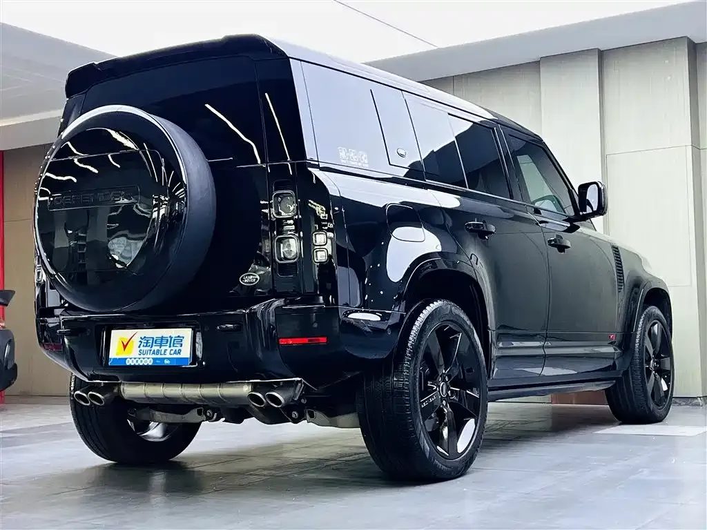 Land Rover Defender — фото 4