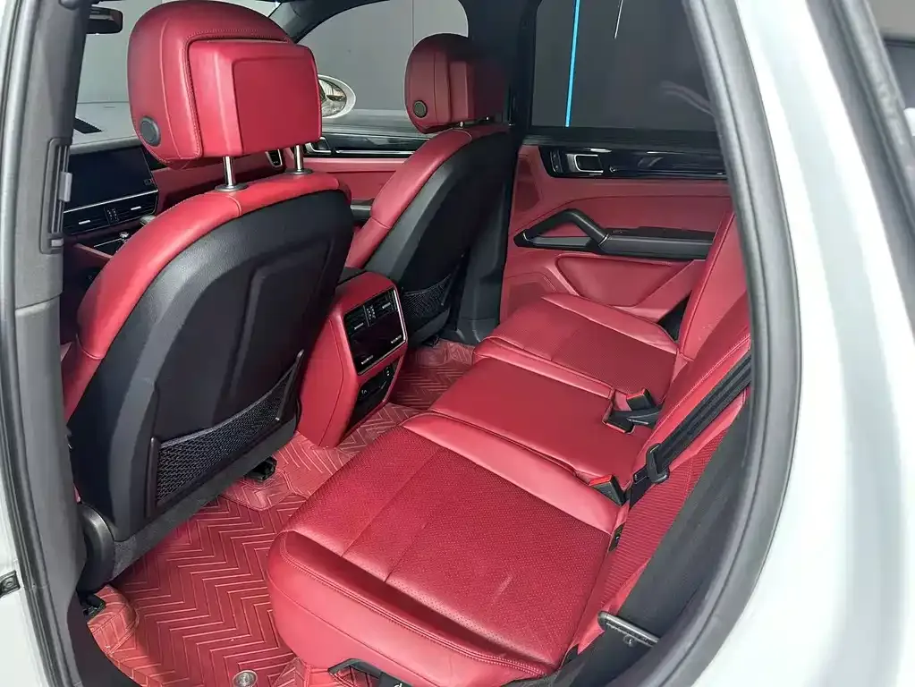 Porsche Cayenne Hybrid 2023 из CN, фото 10