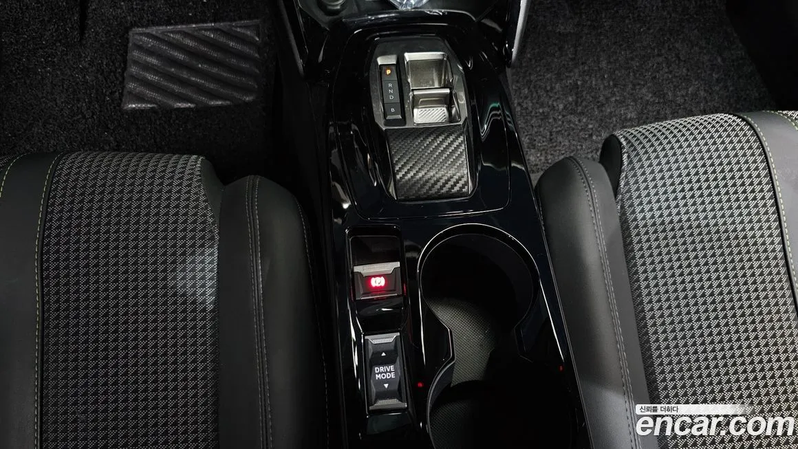 Peugeot 2008 2023 из KR, фото 9